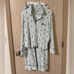 Women’s Pajamas with Tree Print